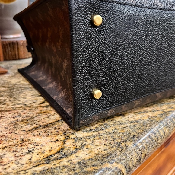 Coach Field Tote in Horse and Carriage pattern canvas and leather - Picture 2 of 8